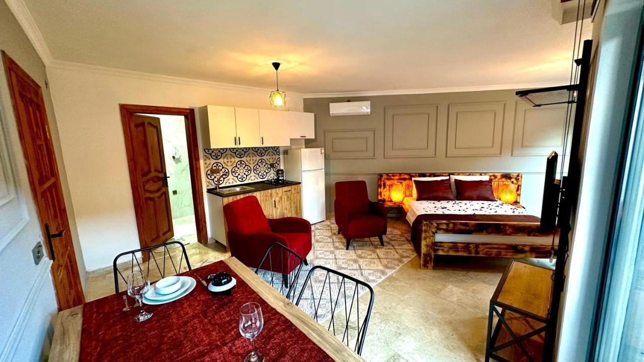 Villa Tas Konak Hacisekililer Exteriör bild